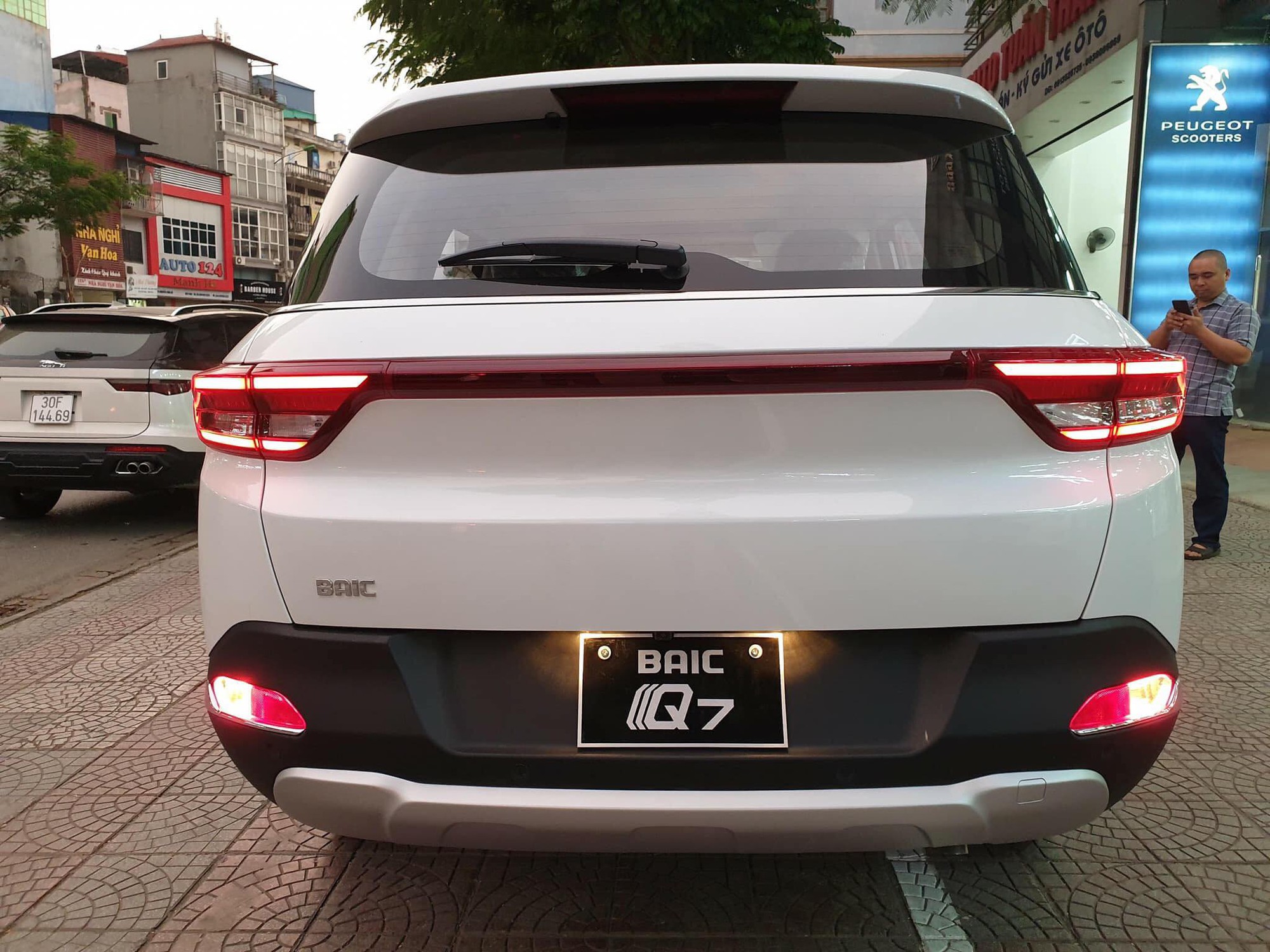 BAIC Q7 - SUV Trung Quốc nhái Range Rover giá 658 triệu đồng tại Việt Nam BAIC Q7 - SUV Trung Quốc nhái Range Rover giá 658 triệu đồng tại Việt Nam