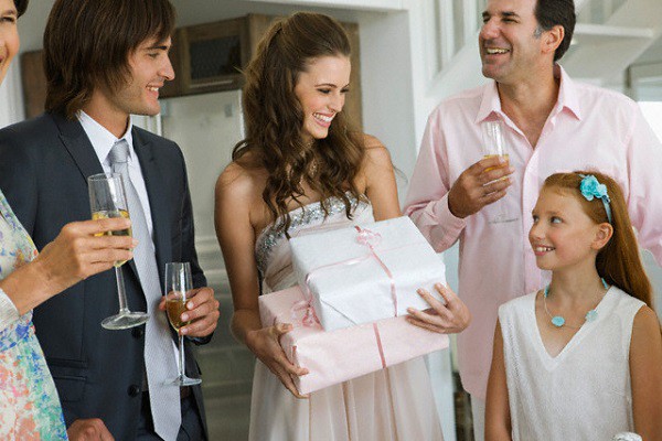 Dồn tiền xây nhà trên đất nhà chồng, giờ tôi bị đuổi đi mà không thể lấy lại thứ gì