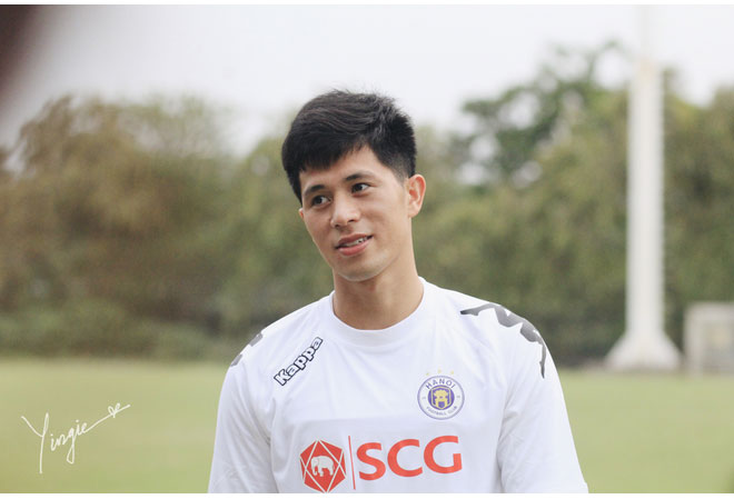 Bình thường ỏn ẻn, hiền lành là thế nhưng một khi đã gắt thì Đình Trọng cũng không kém ai đâu nhé Bình thường ỏn ẻn, hiền lành là thế nhưng một khi đã gắt thì Đình Trọng cũng không kém ai đâu nhé
