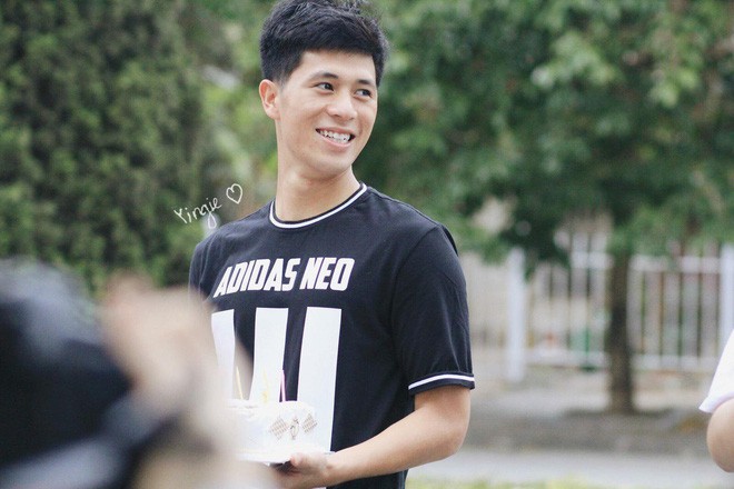 Bình thường ỏn ẻn, hiền lành là thế nhưng một khi đã gắt thì Đình Trọng cũng không kém ai đâu nhé Bình thường ỏn ẻn, hiền lành là thế nhưng một khi đã gắt thì Đình Trọng cũng không kém ai đâu nhé