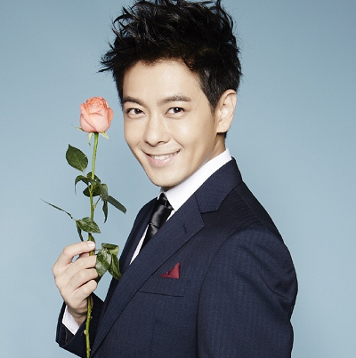 Bị tố dùng đặc quyền ngôi sao khiến máy bay cất cánh chậm 30 phút, Lâm Chí Dĩnh lên tiếng phân trần