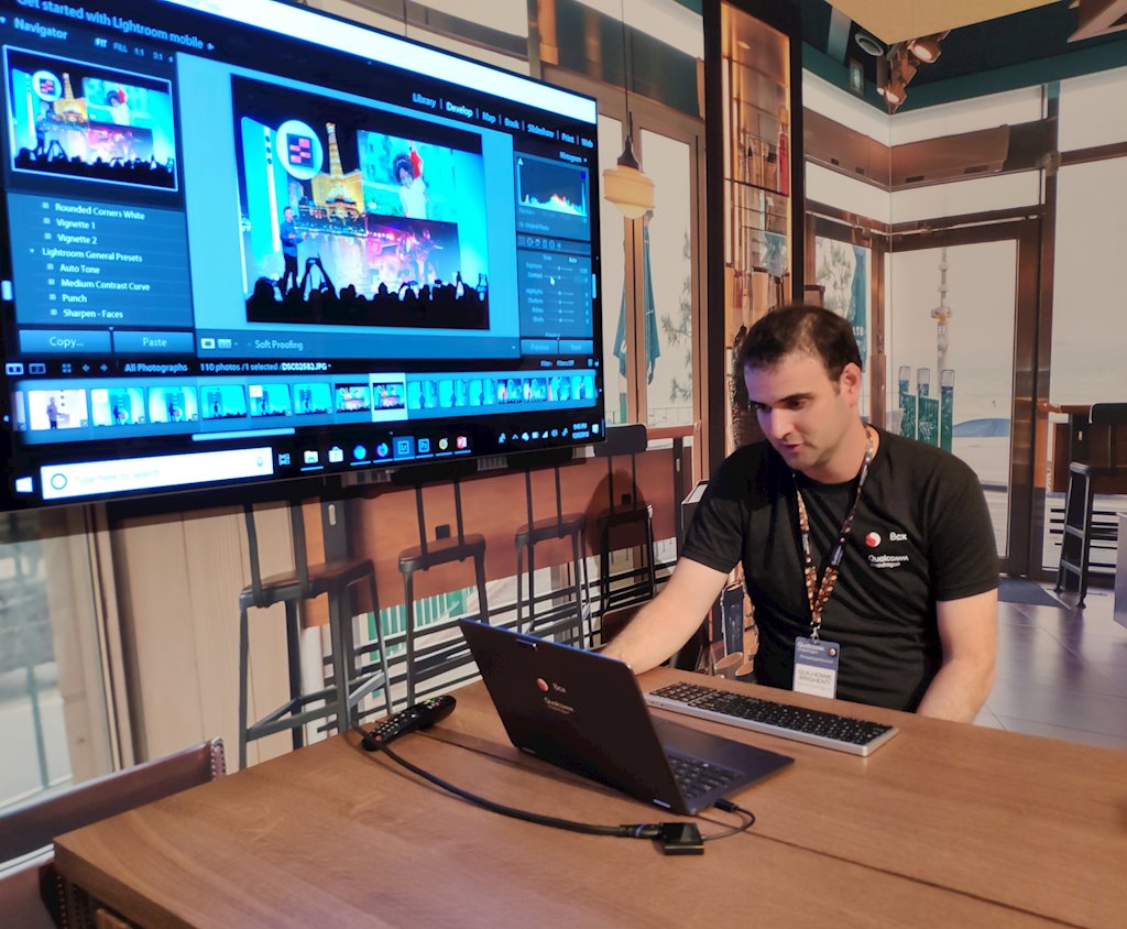 Qualcomm tung ra dòng chip Snapdragon 8cx biến PC thành smartphone