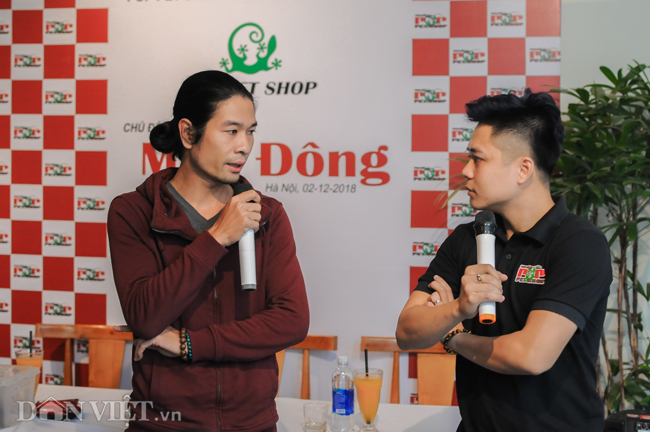 Ảnh: Trai xinh gái đẹp bỏ tiền triệu mua rắn, thằn lằn làm thú cưng