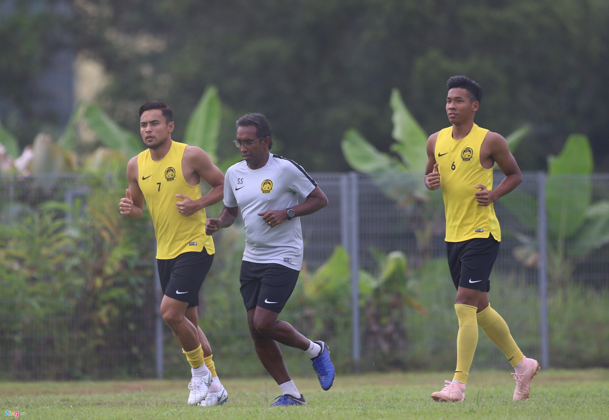 Malaysia đổi sân tập xa thành phố sau khi Việt Nam đến Kuala Lumpur