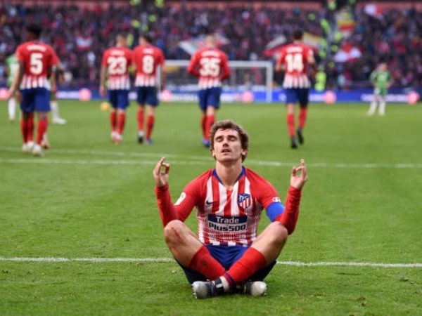 Clip: Đè bẹp Alaves, Atletico Madrid sánh ngang Barca trên đỉnh La Liga