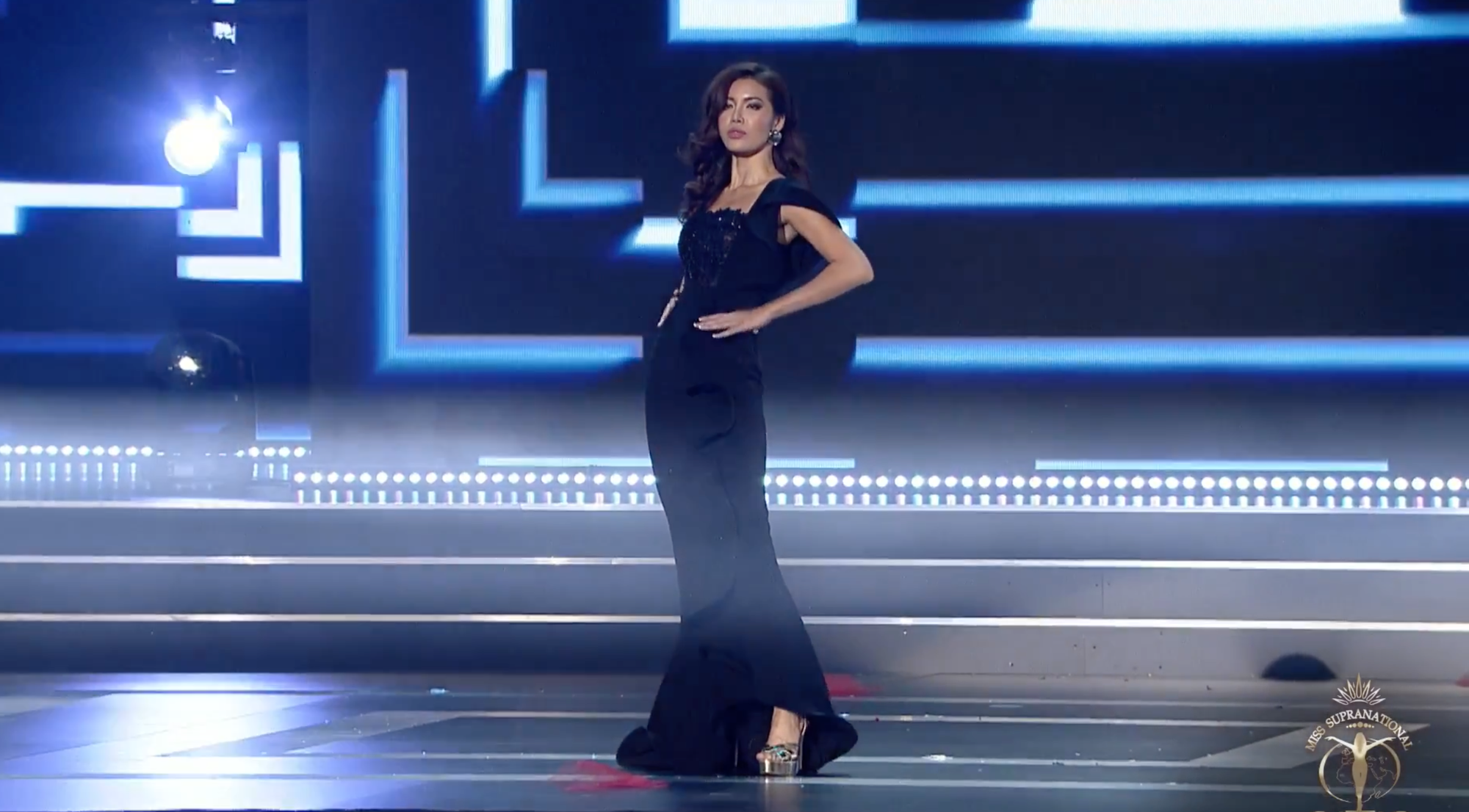 Kết quả của Miss Supranational khiến cư dân mạng phẫn nộ khi Minh Tú chỉ dừng chân ở Top 10 dù thể hiện xuất sắc Kết quả của Miss Supranational khiến cư dân mạng phẫn nộ khi Minh Tú chỉ dừng chân ở Top 10 dù thể hiện xuất sắc
