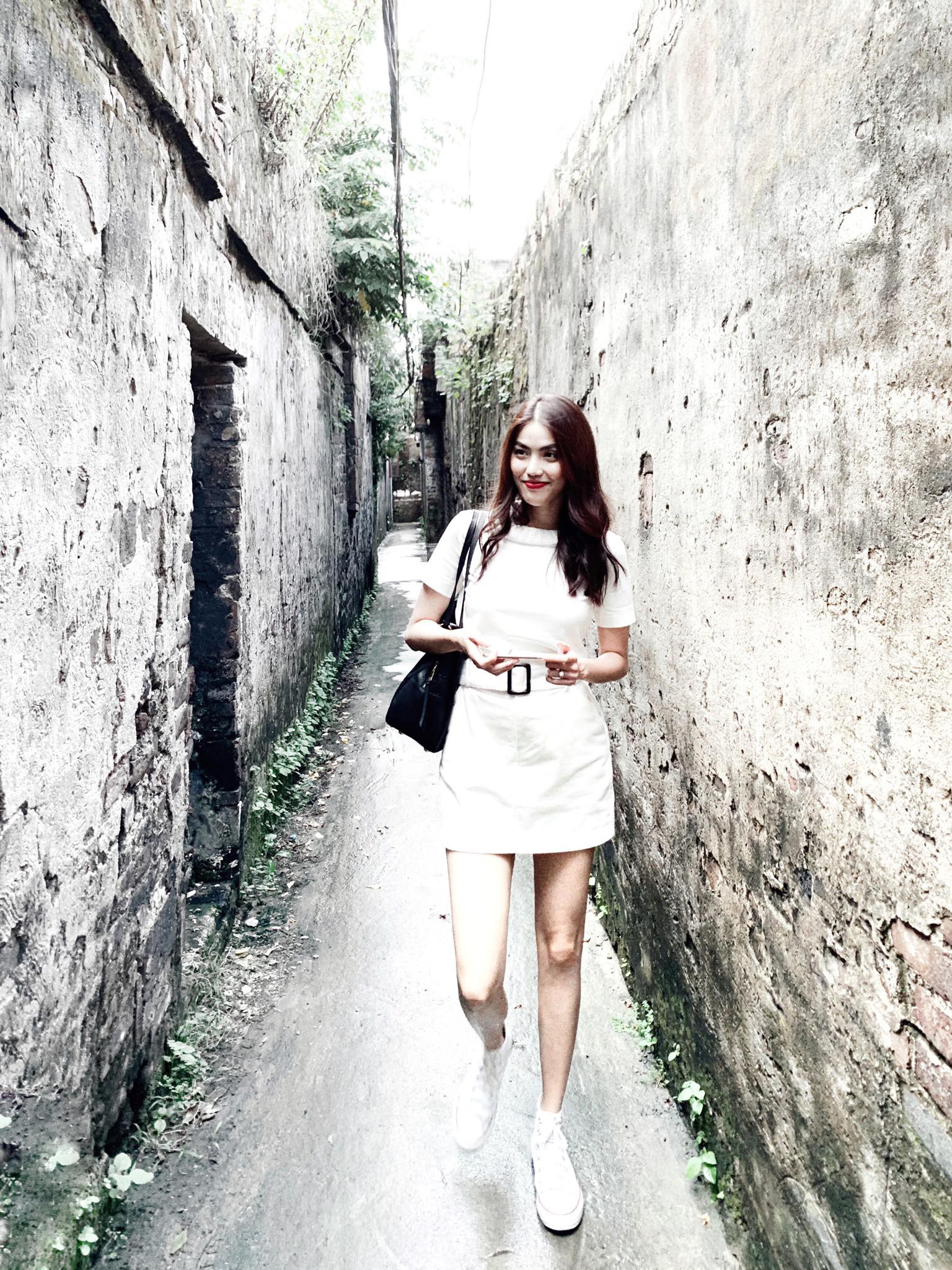 Khá im ắng sau khi lấy chồng, cuộc sống hôn nhân của Lan Khuê và ông xã doanh nhân diễn ra thế nào?