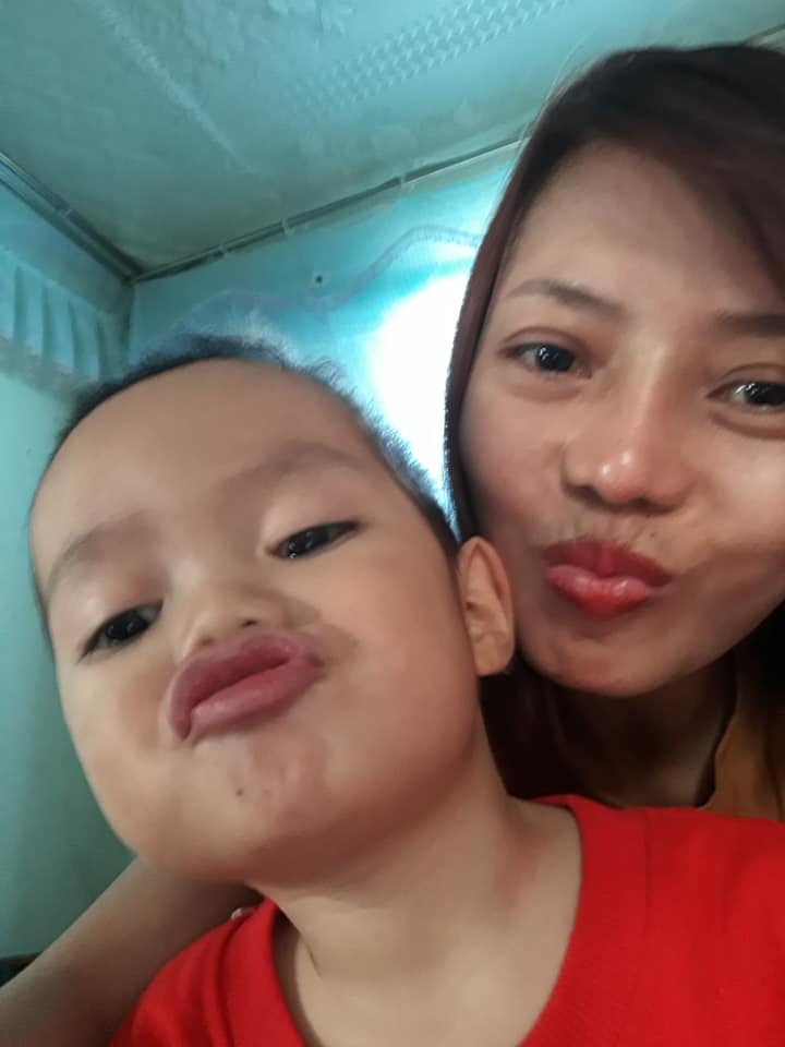 Con trai bị miệt thị xấu hệt mẹ, mẹ đơn thân bán hàng online từng bão MXH phản ứng gắt