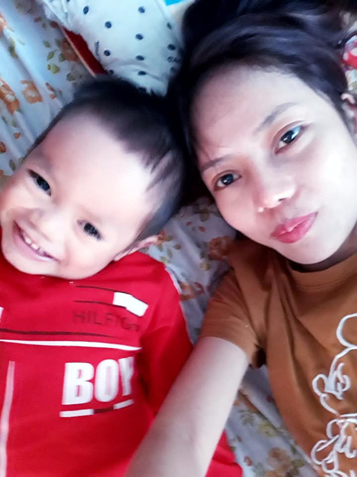 Con trai bị miệt thị xấu hệt mẹ, mẹ đơn thân bán hàng online từng bão MXH phản ứng gắt