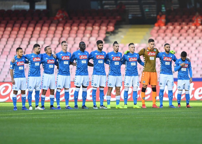 Vùi dập Frosinone, Napoli tiếp tục nuôi hy vọng bám đuổi Juventus