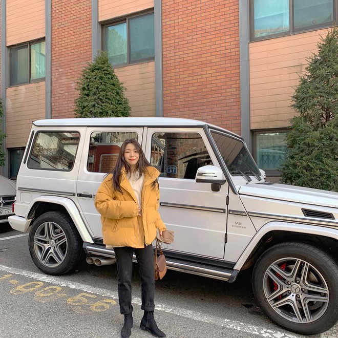 Hợp lí nhất cho ngày mưa gió lạnh lẽo là áo phao ngắn: Vừa ấm, tiện lại rất xinh