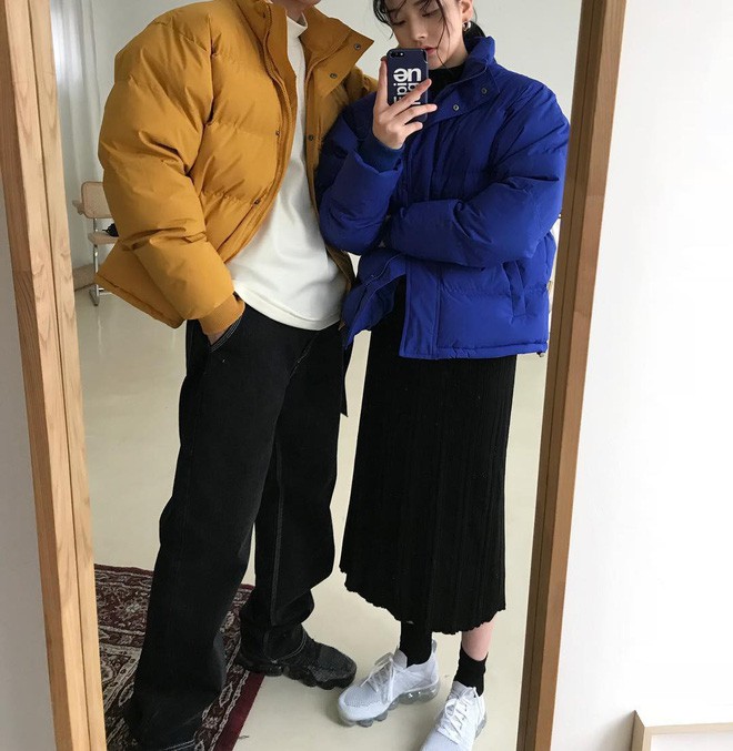 Hợp lí nhất cho ngày mưa gió lạnh lẽo là áo phao ngắn: Vừa ấm, tiện lại rất xinh