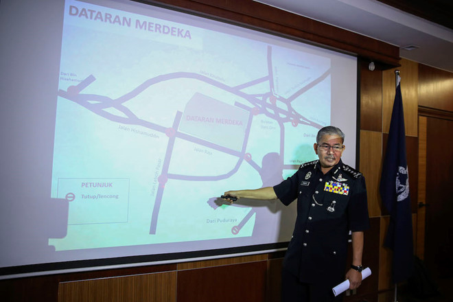 500.000 người Malaysia tuần hành phản đối xóa bỏ phân biệt chủng tộc