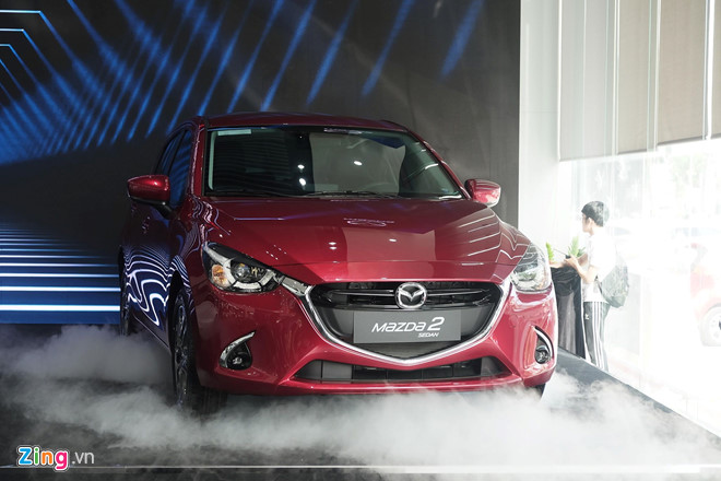 Mazda2 giá từ 509 triệu đồng, nhập khẩu Thái Lan