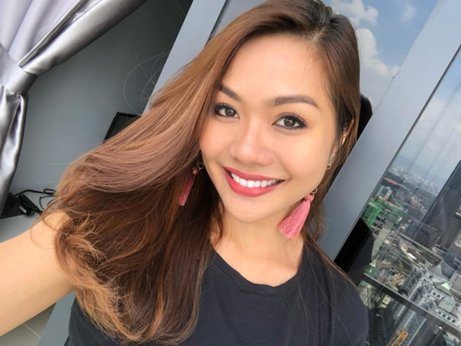 Bạn gái MC xinh đẹp, hơn 5 tuổi của ngôi sao tuyển Malaysia