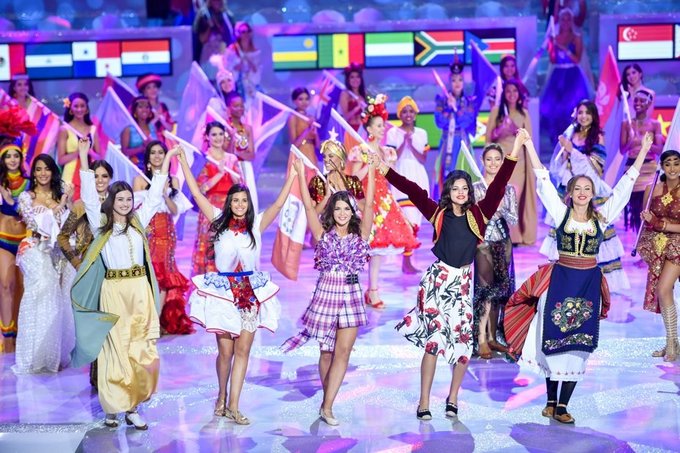 Những khoảnh khắc ấn tượng ở chung kết Miss World