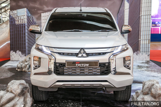 Mitsubishi Triton 2019 phiên bản địa hình giá từ 72.000 USD