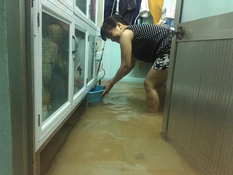 Đà Nẵng mưa cực to, ngập chưa từng có