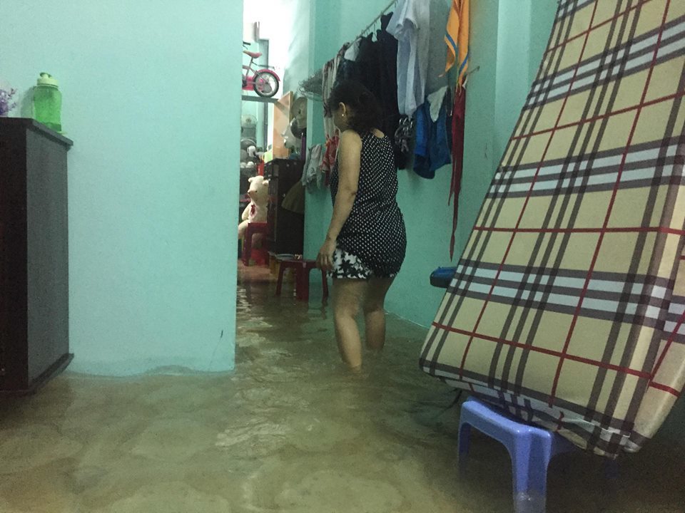 Đà Nẵng mưa cực to, ngập chưa từng có