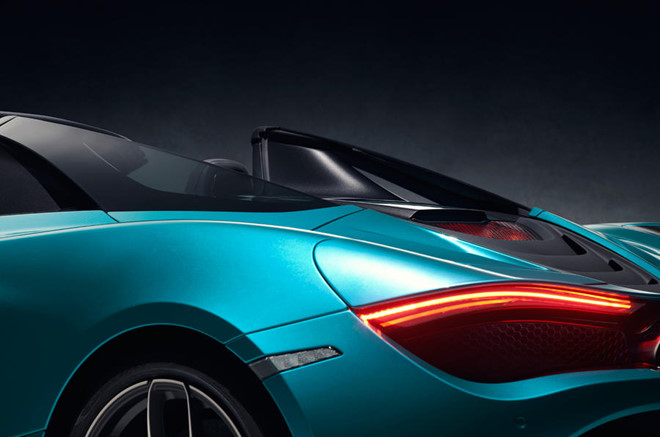 McLaren 720S Spider chính thức ra mắt