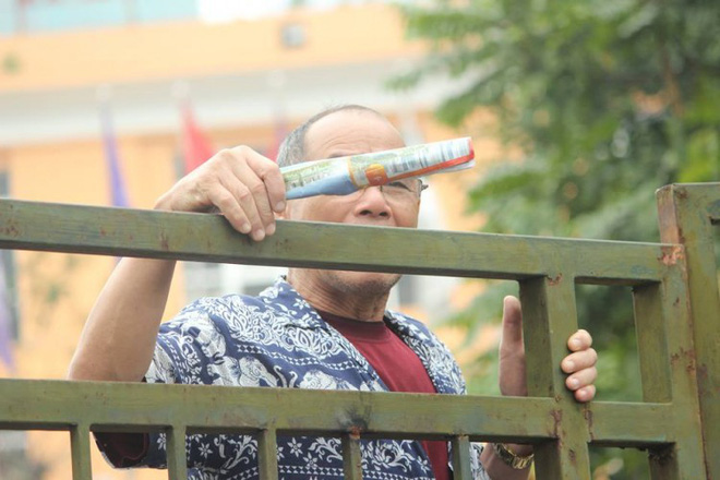 VFF gửi công văn hỏa tốc cầu cứu vì quá nhiều người giả thương binh tụ tập gây rối đòi mua vé