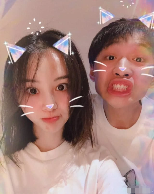 Trịnh Sảng đã đăng ký kết hôn, lộ giấy chứng nhận với bạn trai CEO chỉ sau 6 tháng hẹn hò?