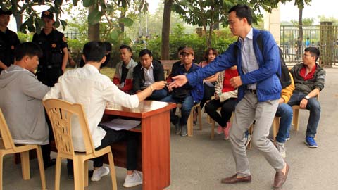 Mới bán được 5.000 vé chung kết lượt về AFF Cup