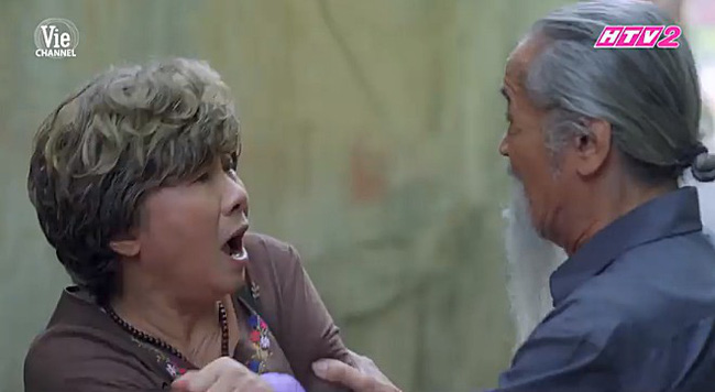 Quen cảnh hục hặc thường ngày, khán giả Gạo Nếp Gạo Tẻ tròn mắt với màn hợp tác chém gió của mẹ con bà Mai khi cộng đồng chống địch