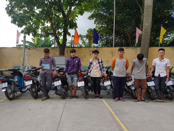 Tóm gọn nhóm quái xế 16 tuổi đua xe gây náo động TP.HCM