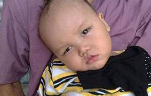 Giấu con dâu, mẹ chồng lén đặt thứ này dưới gối khiến đứa trẻ 1 tuổi bị nguy kịch