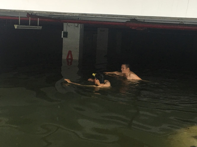 Chủ xế hộp bị đuối nước ở Đà Nẵng liều mình bơi trong hầm để giải cứu