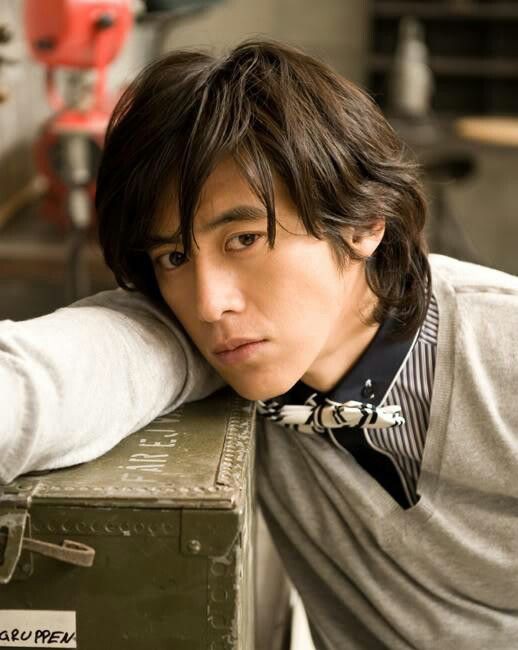 Go Soo: Nam thần ngày nào giờ đã là ông bố 3 con, yêu vợ chiều con nhất làng giải trí Hàn