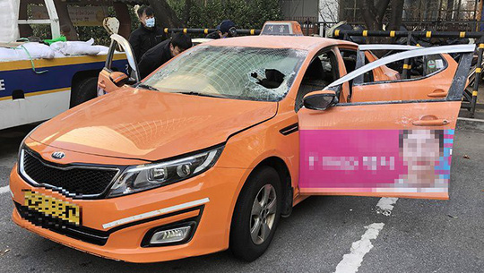 Hàn Quốc: Tài xế taxi tự thiêu phản đối dịch vụ đi chung xe