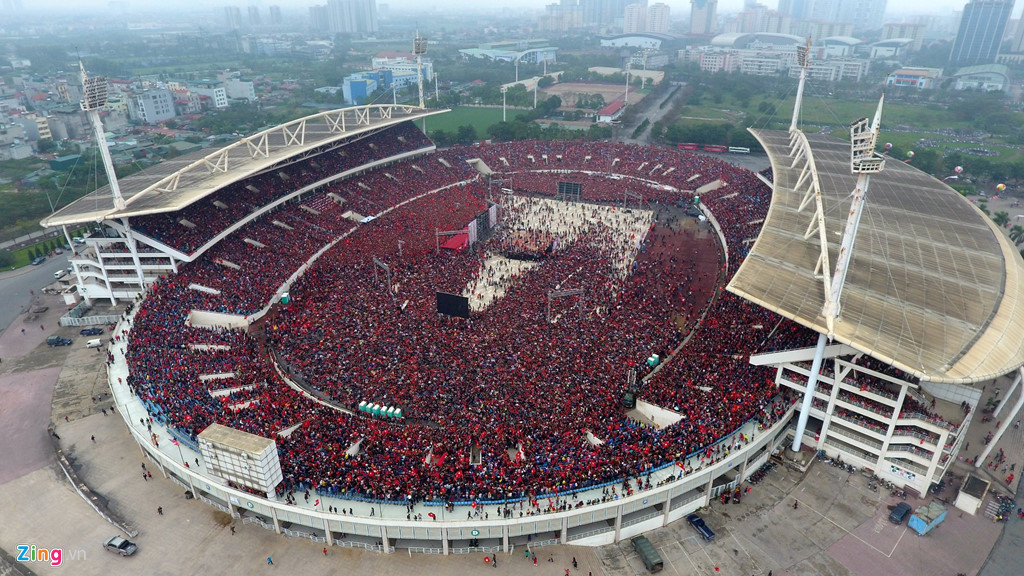 Vì sao việc mua vé online trận chung kết AFF Cup gặp khó khăn?