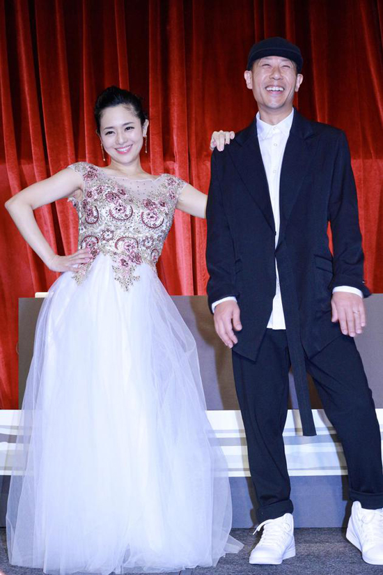 Aoi Sora có thai sau 15 năm đóng phim sex