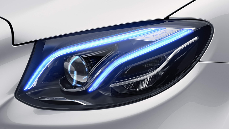 Mercedes-Benz E350 2019 dùng động cơ hybrid 300 mã lực