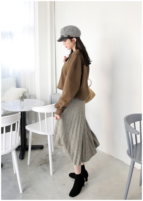 Váy midi: Chiếc váy lãng mạn nhất trong trời se lạnh