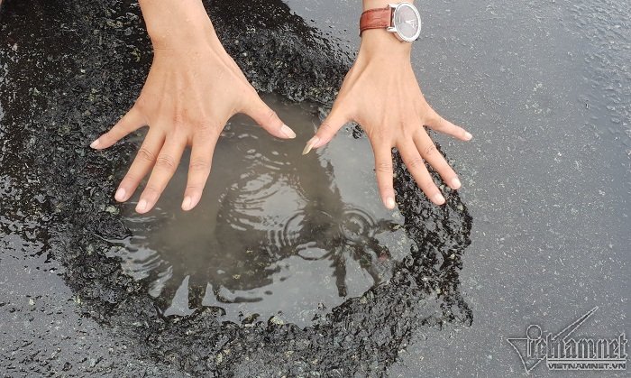 Cao tốc 34.000 tỷ lại chi chít ổ gà, lõm cả vết thương cũ