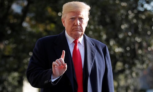 Trump tuyên bố có thể can thiệp vào vụ bắt giám đốc Huawei