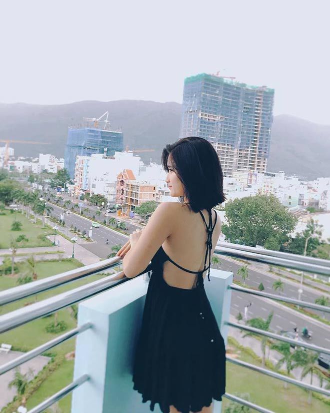 Bạn gái xinh đẹp thưởng nóng Huy Hùng 20 triệu đồng