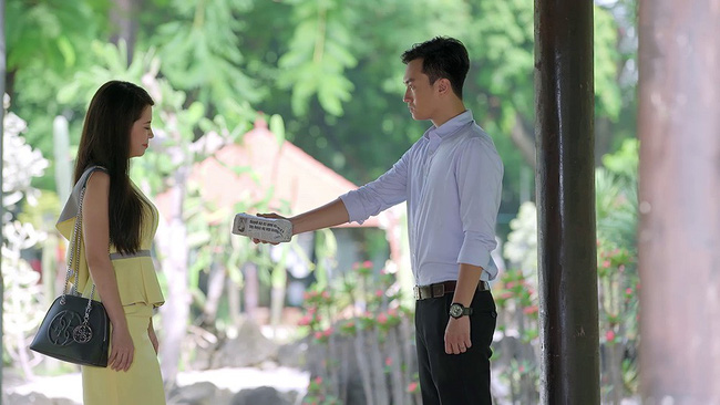 Gạo nếp gạo tẻ tập 95: Cứu vợ cũ bị cưỡng hiếp, Kiệt ở bên Hân cả đêm và hoãn lại vụ ly dị Gạo nếp gạo tẻ tập 95: Cứu vợ cũ bị cưỡng hiếp, Kiệt ở bên Hân cả đêm và hoãn lại vụ ly dị