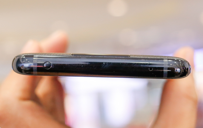 Huawei Mate 20 RS có giá đắt hơn iPhone Xs Max tại Việt Nam