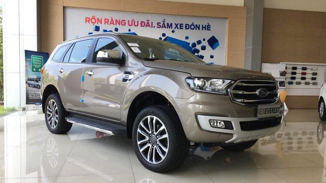 Ma trận giá xe năm 2018 tại Việt Nam: Xe tăng liên tiếp, xe giảm hơn nửa tỷ đồng