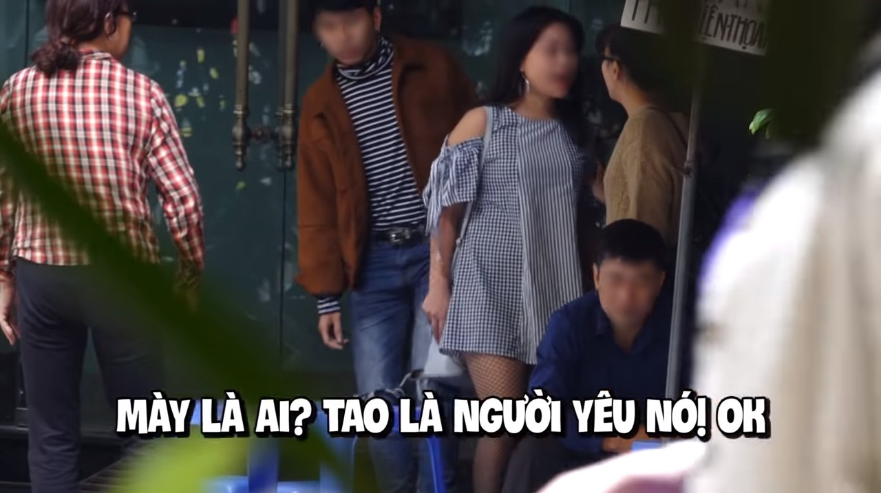 Ekip dàn dựng clip đánh ghen để troll các cặp đôi trên đường phố khiến người xem bức xúc