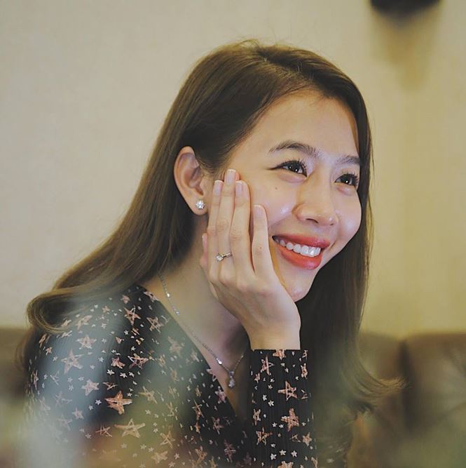 MC Diệp Chi bày tỏ sự thất vọng về cổ động viên nước nhà: Lòng dạ của người hâm mộ xứ mình sao thế?