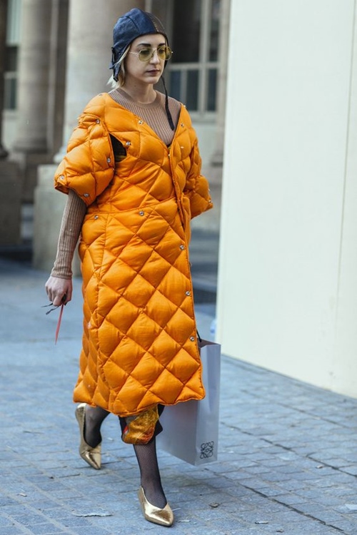 Nhẹ tênh lại ấm tuyệt đối, nhưng áo phao mặc thế nào cho đẹp?