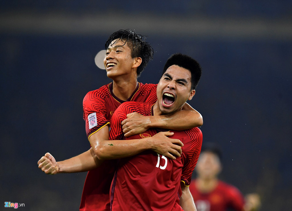 Phan Văn Đức - tiền đạo ghi điểm ở AFF Cup nhờ quá trình khổ luyện