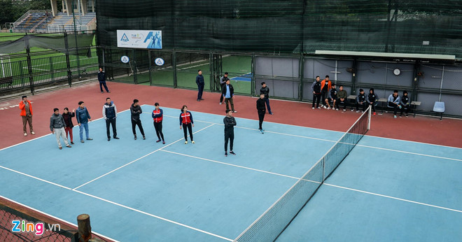 Video ảnh: Nhiều xế hộp bị thiêu rụi trong vụ cháy gara gần sân Mỹ Đình