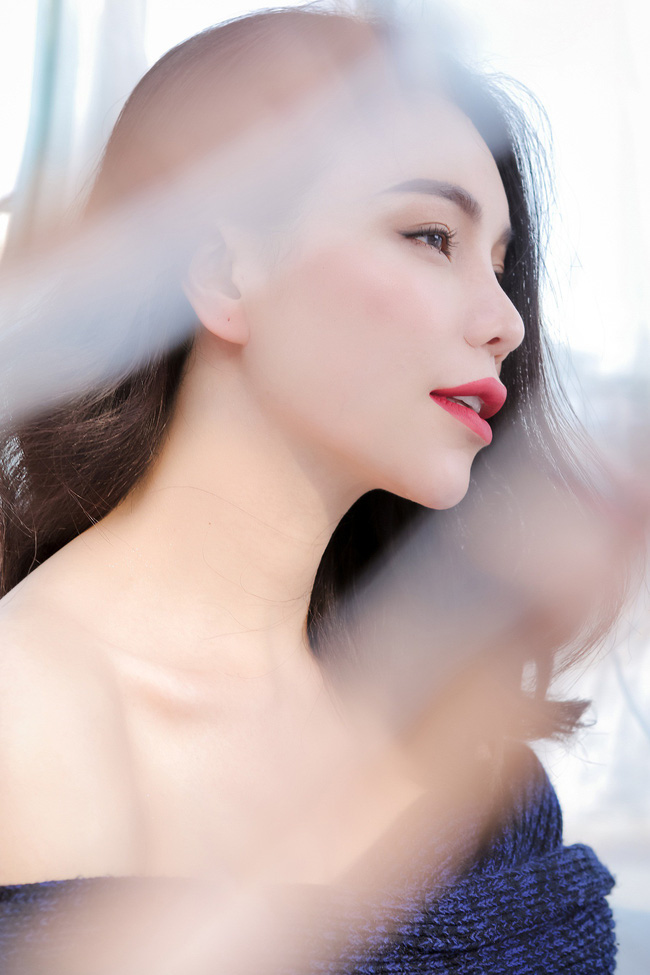 Trà Ngọc Hằng bất ngờ hé lộ ảnh mang bầu, lần đầu xác nhận làm mẹ đơn thân