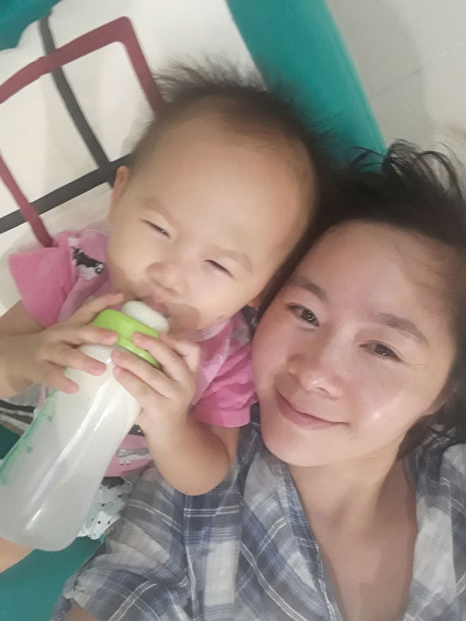 8 khoảnh khắc của cô bé 2 tuổi khiến dân mạng thích thú vì quá giống HLV Park Hang-seo